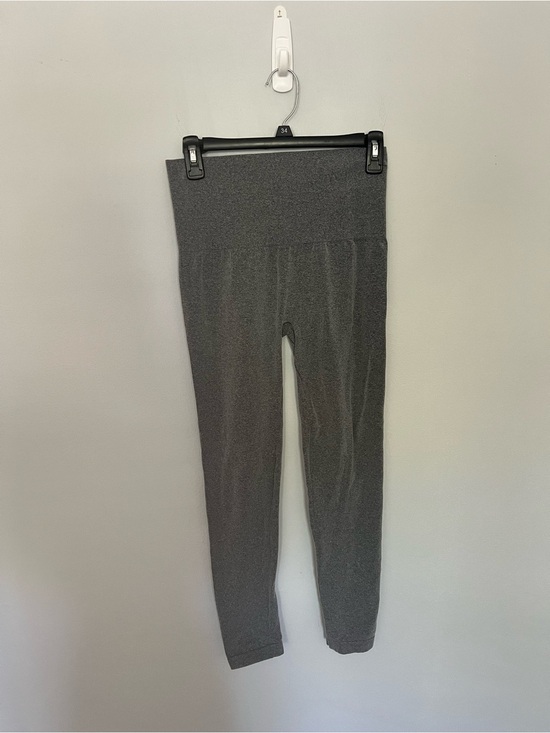 SPANX Pants - SPANX Gray compression leggings size Large